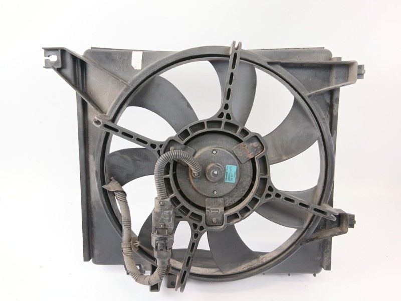 Recambio de electroventilador para hyundai getz (tb) 1.1 básico referencia OEM IAM 3A2224XJ0A  