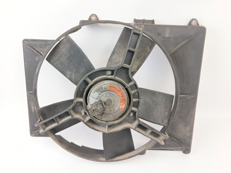 Recambio de electroventilador para opel astra f classic sedán 1.7 tds referencia OEM IAM 90449244  