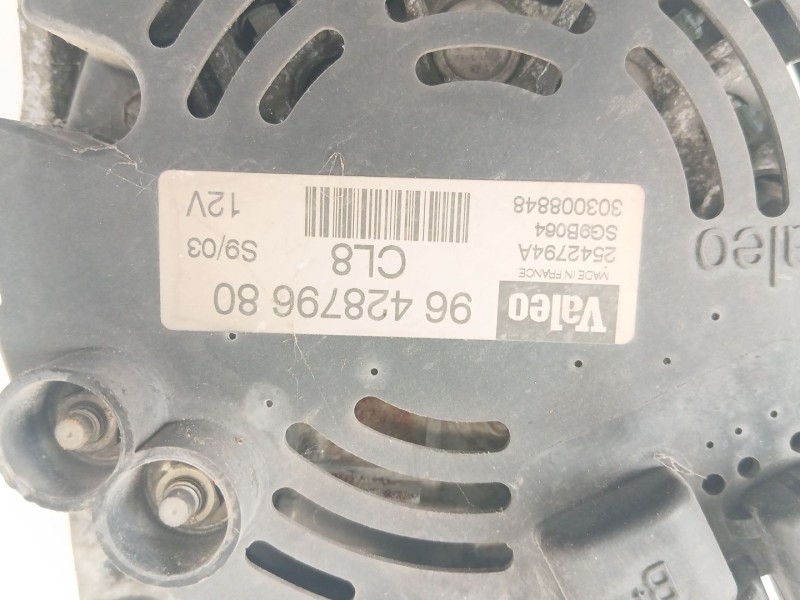 Recambio de alternador para citroën c3 1.1 vivace referencia OEM IAM 9642879680  
