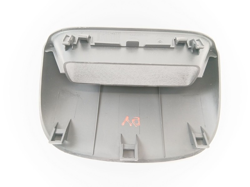 Recambio de moldura para citroën c3 1.1 vivace referencia OEM IAM 9637997177  