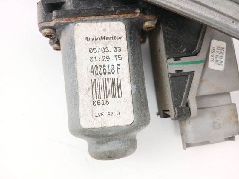 Recambio de elevalunas delantero derecho para citroën c3 1.1 vivace referencia OEM IAM 400618F  