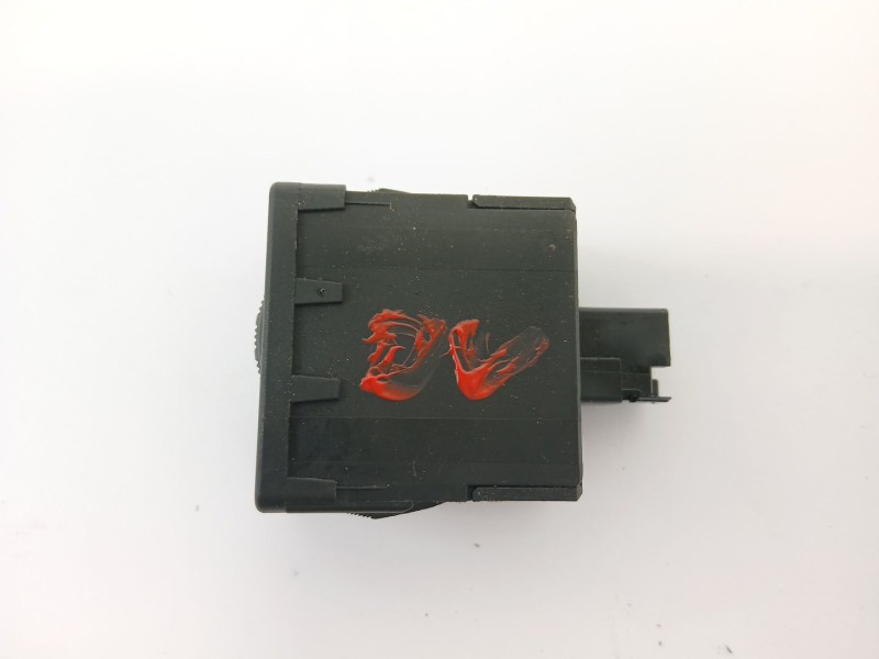 Recambio de regulador altura luces para citroën c3 1.1 vivace referencia OEM IAM 96384422  