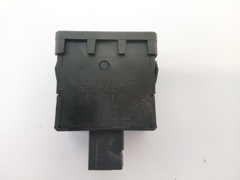 Recambio de regulador altura luces para citroën c3 1.1 vivace referencia OEM IAM 96384422  