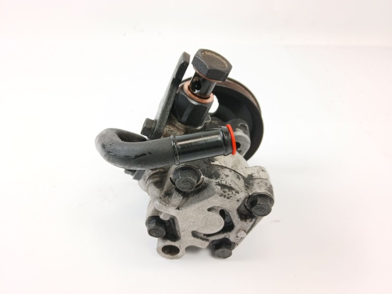Recambio de bomba direccion para hyundai getz (tb) 1.1 básico referencia OEM IAM   
