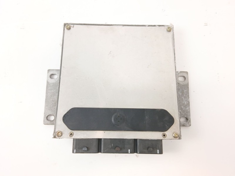 Recambio de centralita motor uce para citroën c3 1.1 vivace referencia OEM IAM 9645989480  