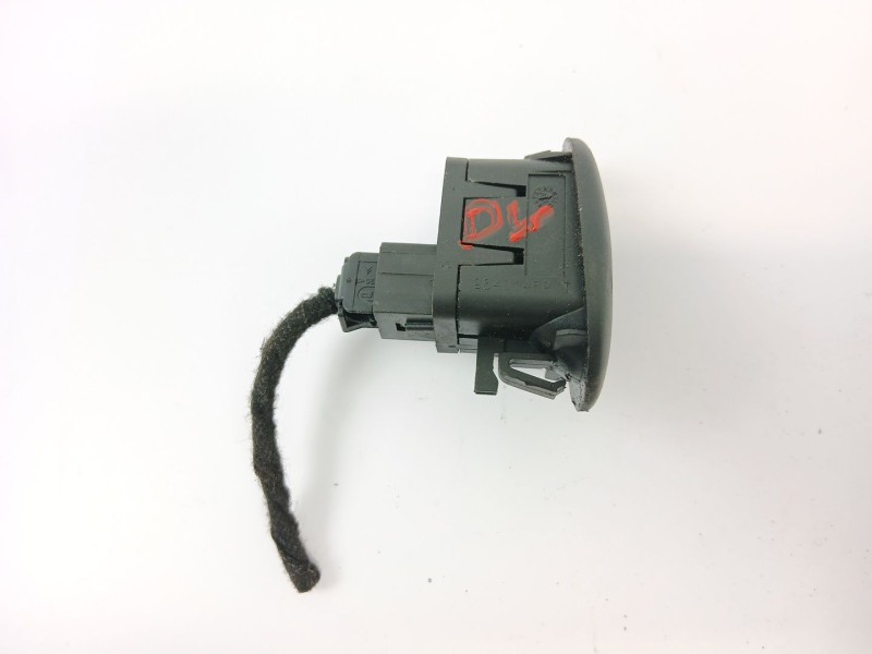 Recambio de mando elevalunas delantero derecho para citroën c3 1.1 vivace referencia OEM IAM 96401469  