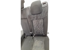 Recambio de asientos traseros para peugeot 3008 1.6 hdi fap referencia OEM IAM   