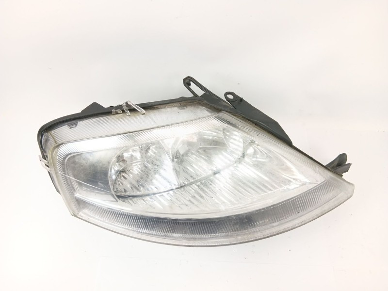 Recambio de faro derecho para citroën c3 1.1 vivace referencia OEM IAM 085521117R  