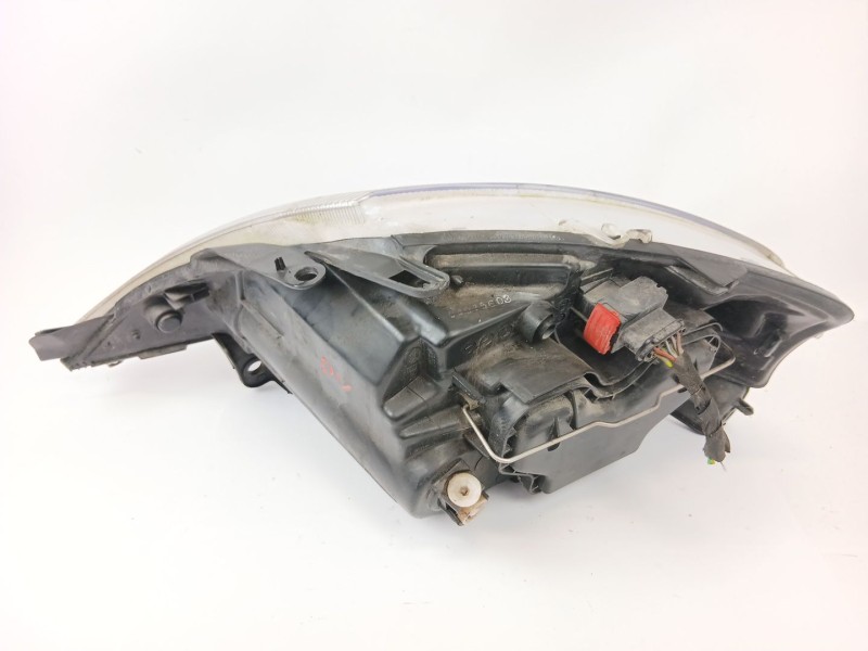 Recambio de faro derecho para citroën c3 1.1 vivace referencia OEM IAM 085521117R  