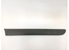 Recambio de moldura para citroën c3 1.1 vivace referencia OEM IAM 9637992777  