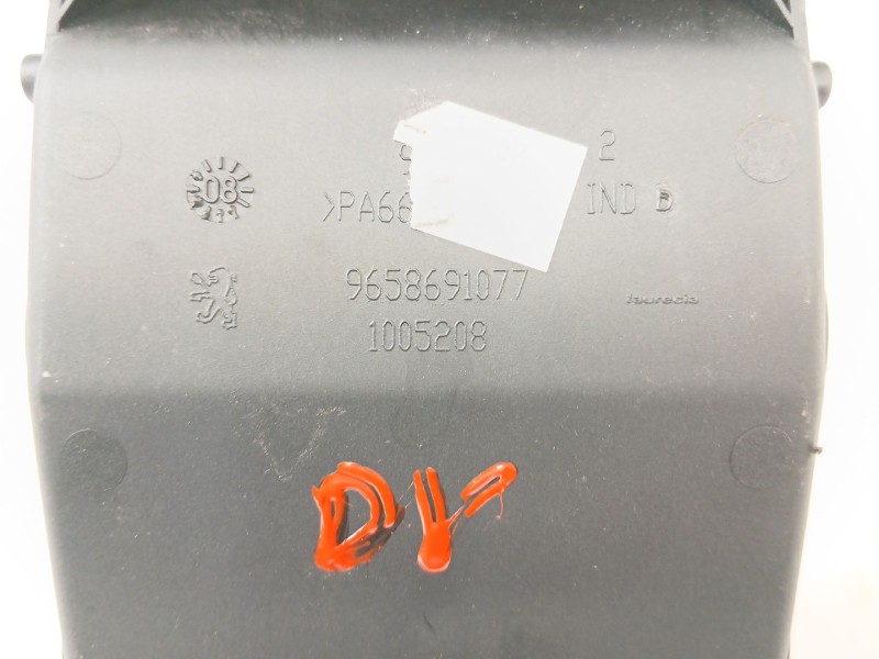Recambio de cenicero para peugeot 308 sw i (4e_, 4h_) 1.6 16v referencia OEM IAM 9658691077  