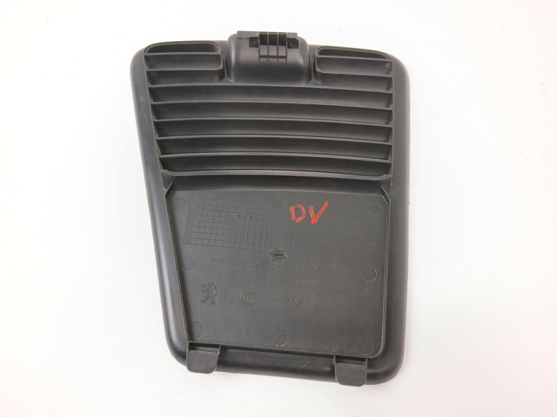 Recambio de moldura para peugeot 308 sw i (4e_, 4h_) 1.6 16v referencia OEM IAM 9681528677  