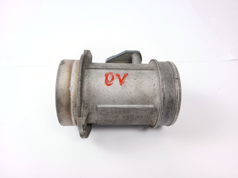 Recambio de caudalimetro para audi a6 avant (4b5) 2.5 tdi referencia OEM IAM 059906461D  
