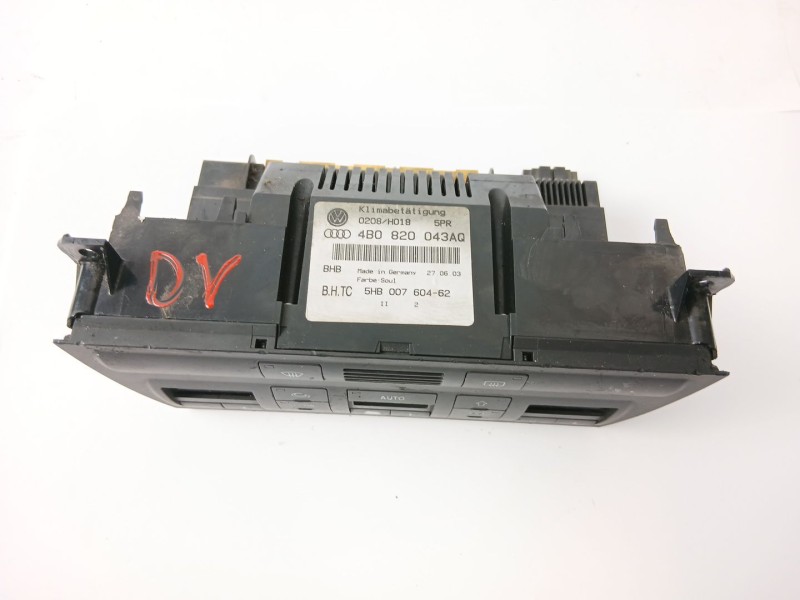 Recambio de mando climatizador para audi a6 avant (4b5) 2.5 tdi referencia OEM IAM 4B0820043  