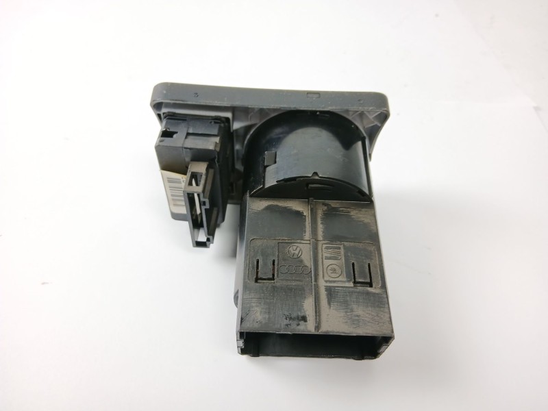 Recambio de mando luces para audi a6 avant (4b5) 2.5 tdi referencia OEM IAM 4B1941531  