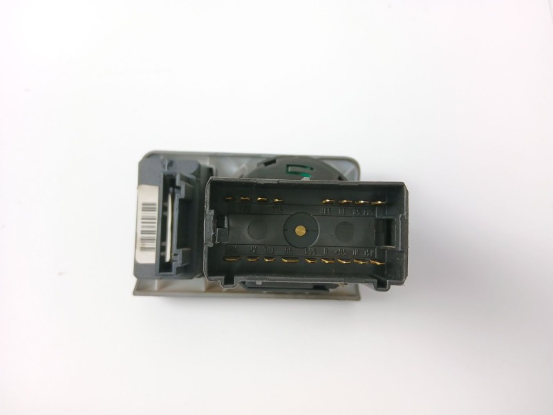 Recambio de mando luces para audi a6 avant (4b5) 2.5 tdi referencia OEM IAM 4B1941531  