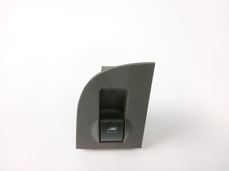 Recambio de mando elevalunas trasero derecho para audi a6 avant (4b5) 2.5 tdi referencia OEM IAM 4B0959855  