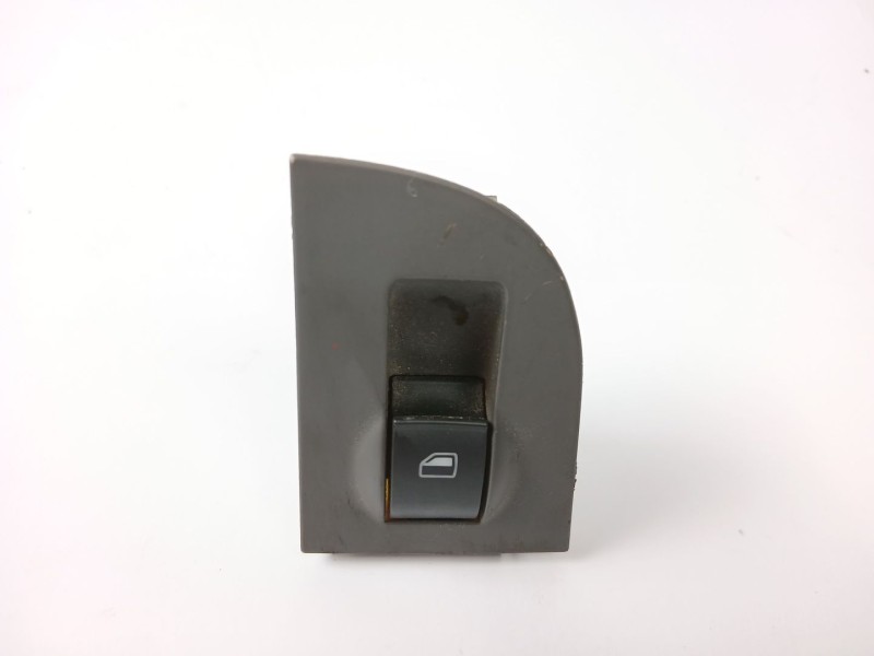 Recambio de mando elevalunas trasero izquierdo para audi a6 avant (4b5) 2.5 tdi referencia OEM IAM 4B0959855  