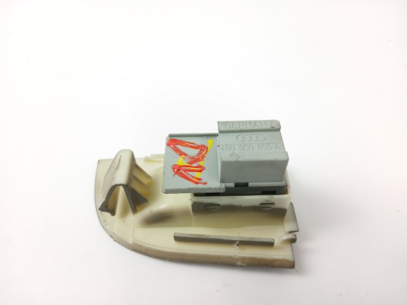 Recambio de mando elevalunas trasero izquierdo para audi a6 avant (4b5) 2.5 tdi referencia OEM IAM 4B0959855  
