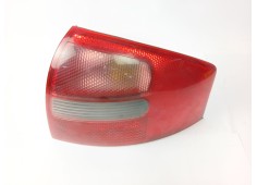 Recambio de piloto trasero derecho para audi a6 avant (4b5) 2.5 tdi referencia OEM IAM 4B5945096   2