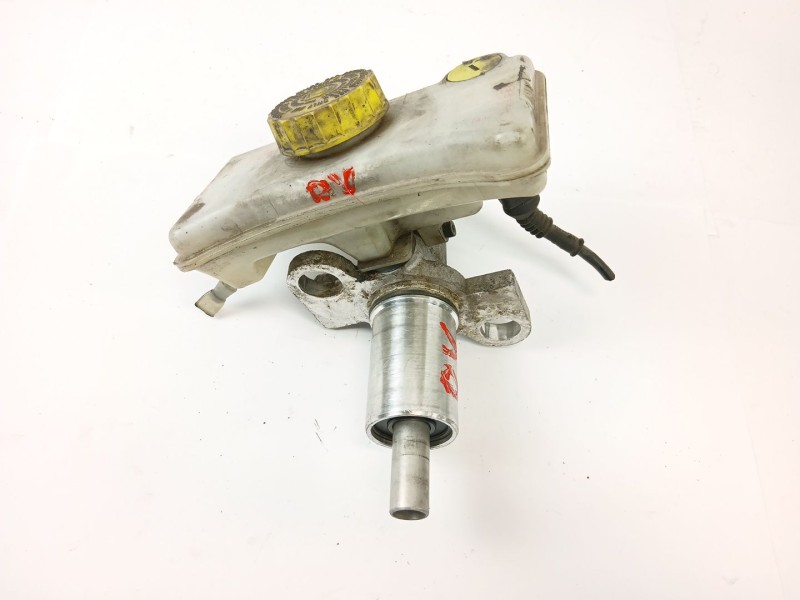 Recambio de bomba freno para audi a6 avant (4b5) 2.5 tdi referencia OEM IAM 32067009  