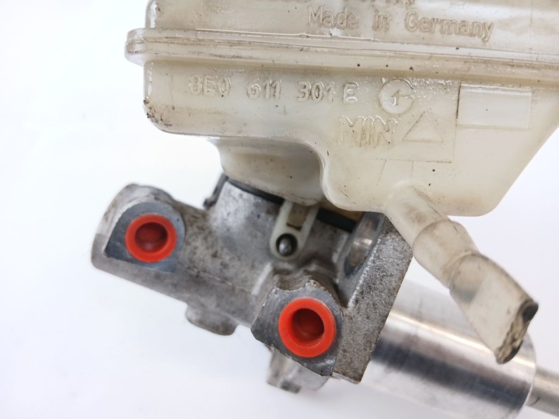 Recambio de bomba freno para audi a6 avant (4b5) 2.5 tdi referencia OEM IAM 32067009  