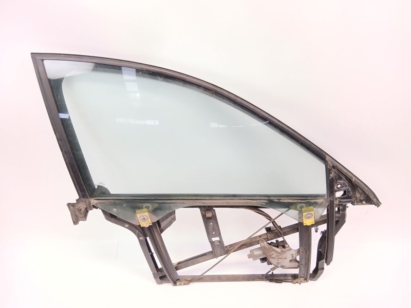 Recambio de puerta delantera derecha para audi a6 avant (4b5) 2.5 tdi referencia OEM IAM   