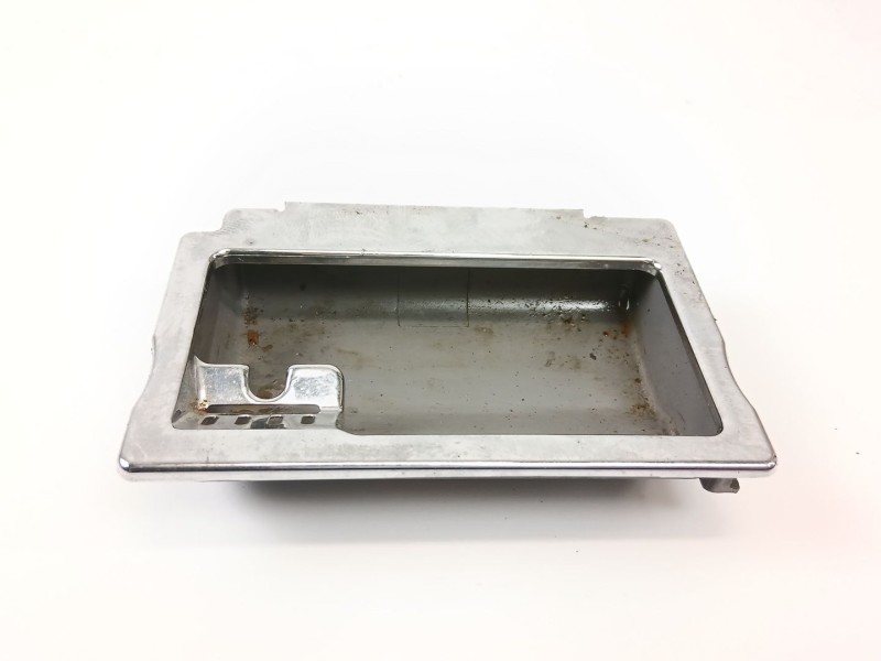 Recambio de cenicero para audi a6 avant (4b5) 2.5 tdi referencia OEM IAM 4B0857951  