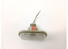Recambio de piloto lateral derecho para renault trafic ii furgoneta (fl) 2.0 dci 115 (fl01, fl0u) referencia OEM IAM 7700847333  2
