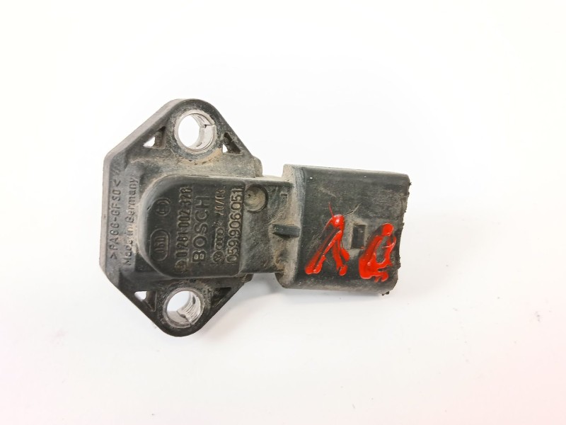 Recambio de sensor presion para audi a6 avant (4b5) 2.5 tdi referencia OEM IAM 059906051  