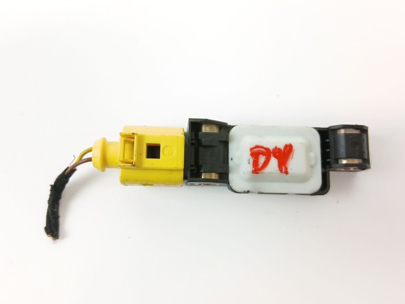 Recambio de sensor de impacto para audi a6 avant (4b5) 2.5 tdi referencia OEM IAM 4B0959643  