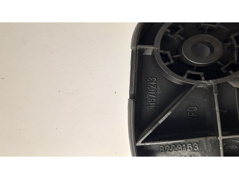 Recambio de moldura para bmw serie 3 touring (e46) 320d referencia OEM IAM 8223163  