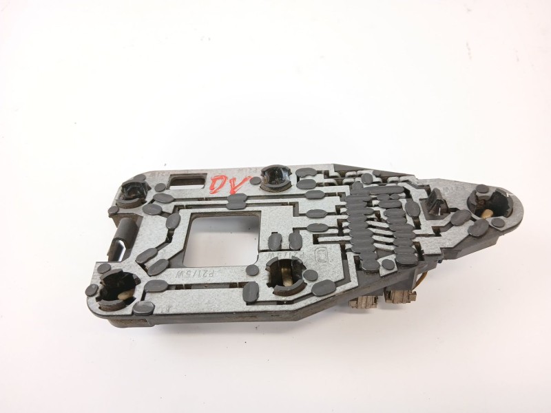Recambio de portalamparas para peugeot 306 break (7e, n3, n5) 1.9 td referencia OEM IAM   