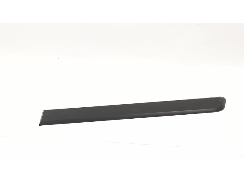 Recambio de moldura para peugeot bipper tepee basic stt 1.3 hdi referencia OEM IAM 1308820070  