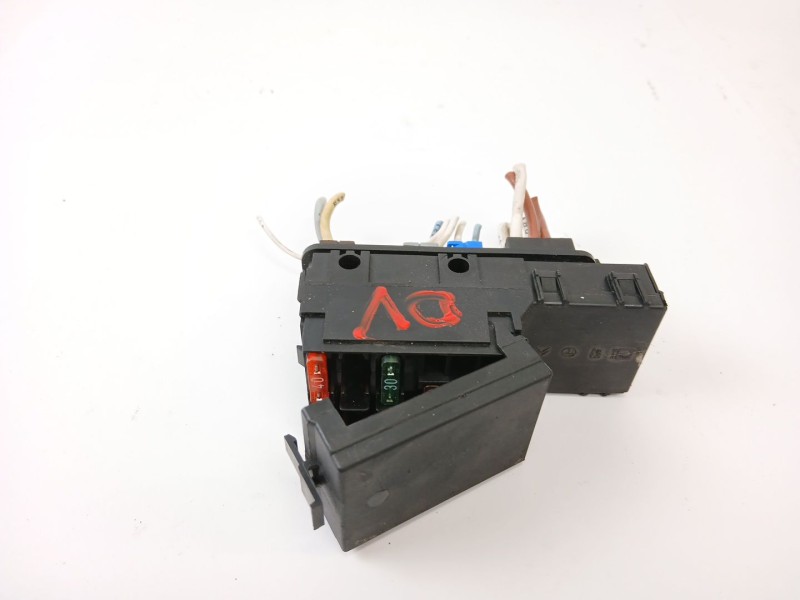 Recambio de caja reles / fusibles para peugeot 306 break (7e, n3, n5) 1.9 td referencia OEM IAM   