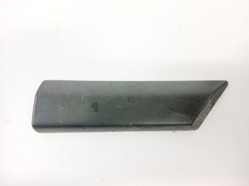 Recambio de moldura para peugeot 306 break (7e, n3, n5) 1.9 td referencia OEM IAM 9621110577  
