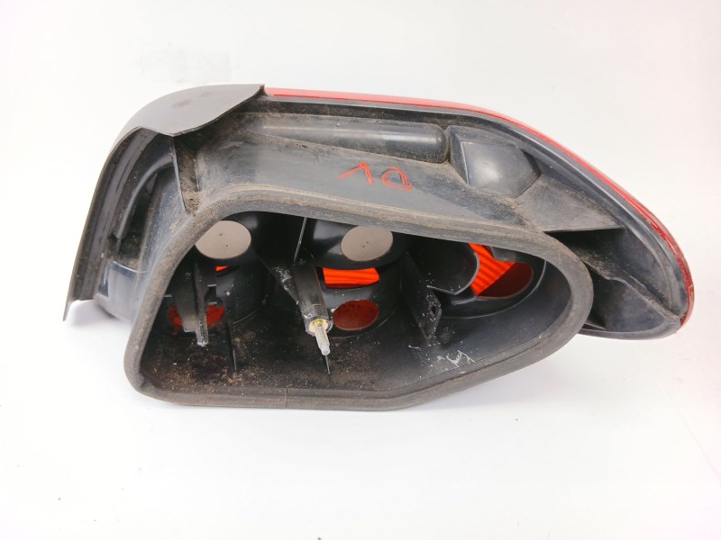 Recambio de piloto trasero izquierdo para citroën xsara coupé (n0) 1.9 td referencia OEM IAM G2534  