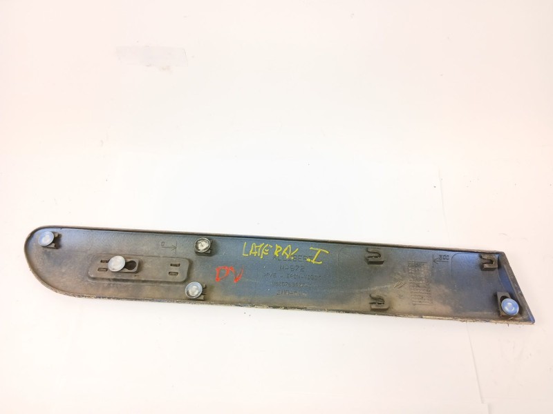 Recambio de moldura para citroën xsara coupé (n0) 1.9 td referencia OEM IAM 9625763577  
