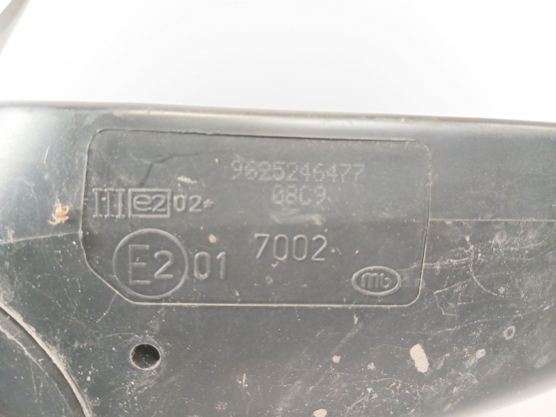 Recambio de retrovisor derecho para citroën xsara (n1) 1.9 d referencia OEM IAM 9625246477  