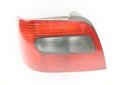 Recambio de piloto trasero izquierdo para citroën xsara (n1) 1.9 d referencia OEM IAM G2534  