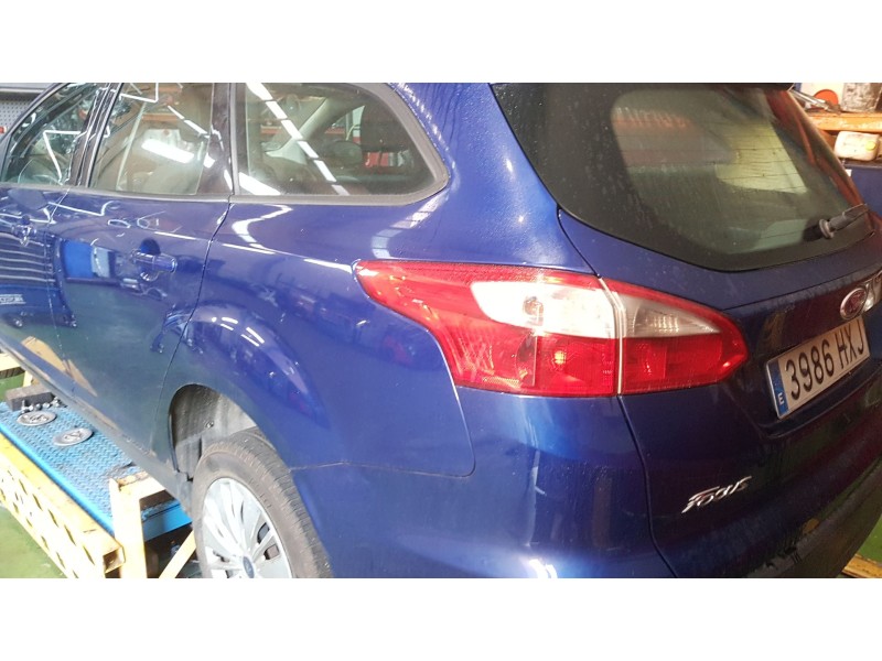 ford focus iii sedán del año 2014