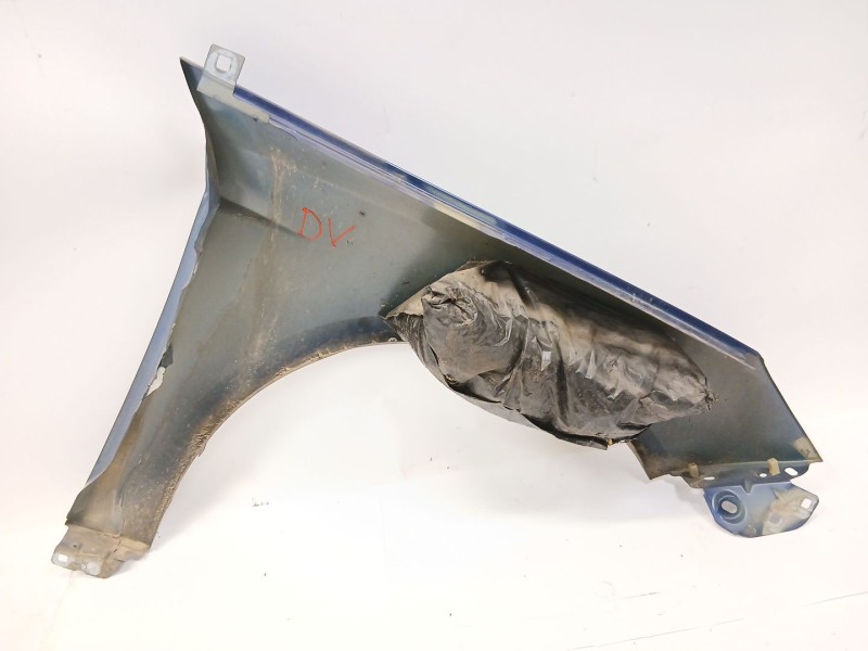 Recambio de aleta delantera izquierda para ford focus iii sedán 1.6 tdci referencia OEM IAM   