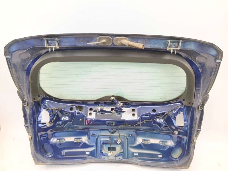 Recambio de porton trasero para ford focus iii sedán 1.6 tdci referencia OEM IAM   