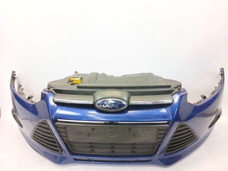 Recambio de paragolpes delantero para ford focus iii sedán 1.6 tdci referencia OEM IAM   