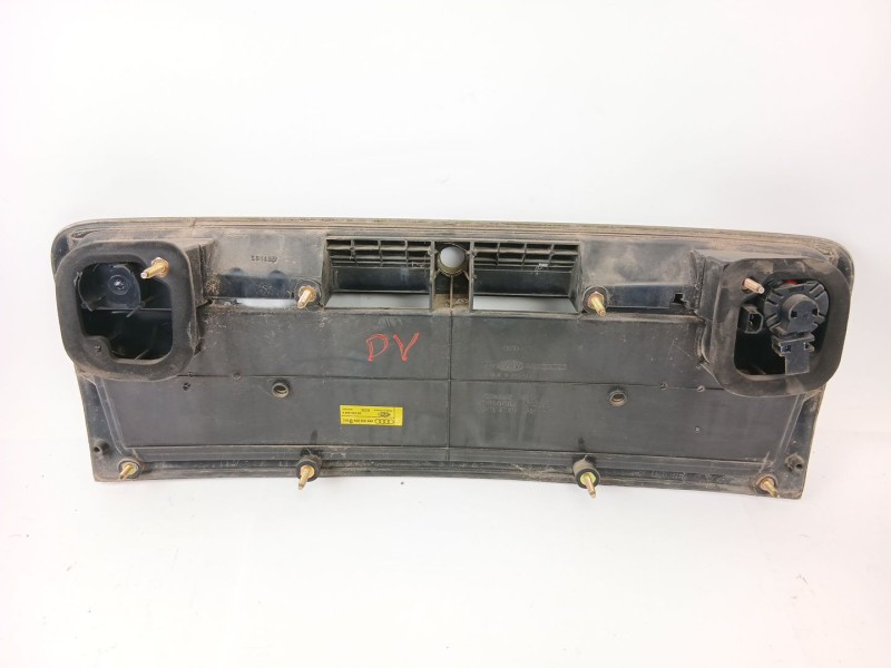 Recambio de portamatriculas para audi allroad quattro (4b5) 2.5 tdi (132kw) referencia OEM IAM 4B9945695  