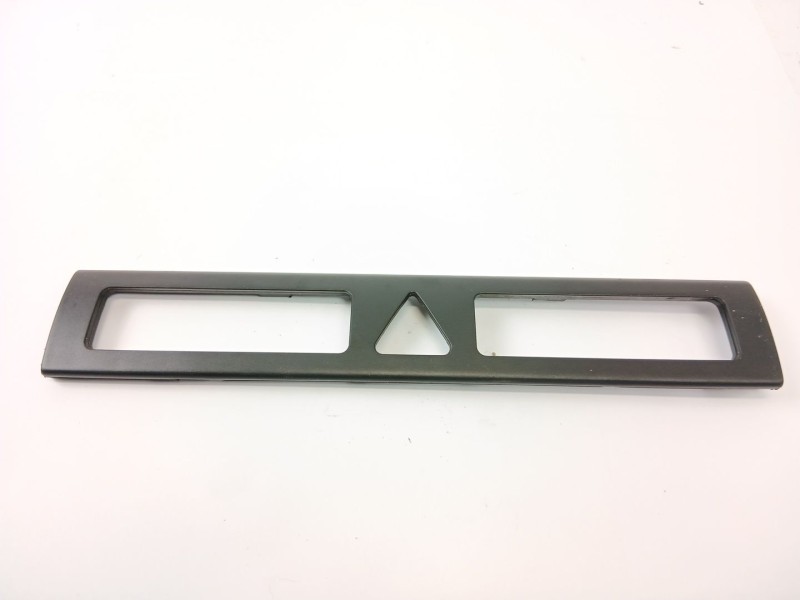 Recambio de moldura para audi allroad quattro (4b5) 2.5 tdi (132kw) referencia OEM IAM 4B0863321  