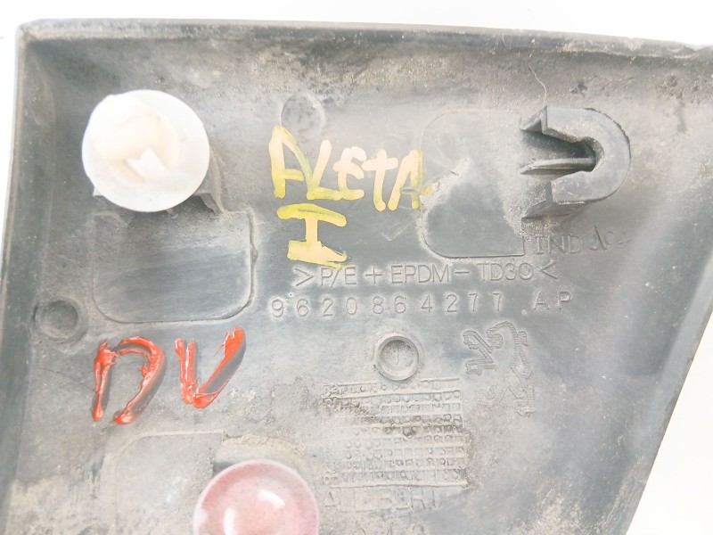 Recambio de moldura para peugeot partner furgoneta/monovolumen (5_, g_) 1.9 d referencia OEM IAM 9620864277  
