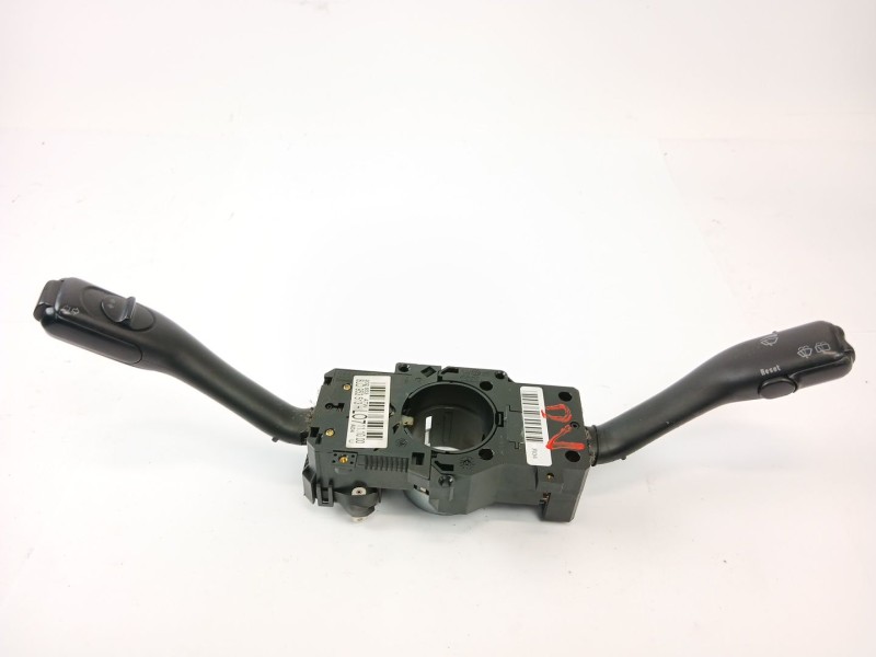 Recambio de mando volante para audi allroad quattro (4b5) 2.5 tdi (132kw) referencia OEM IAM 8L0953513  