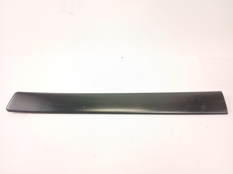 Recambio de moldura para audi allroad quattro (4b5) 2.5 tdi (132kw) referencia OEM IAM 4B0867410  