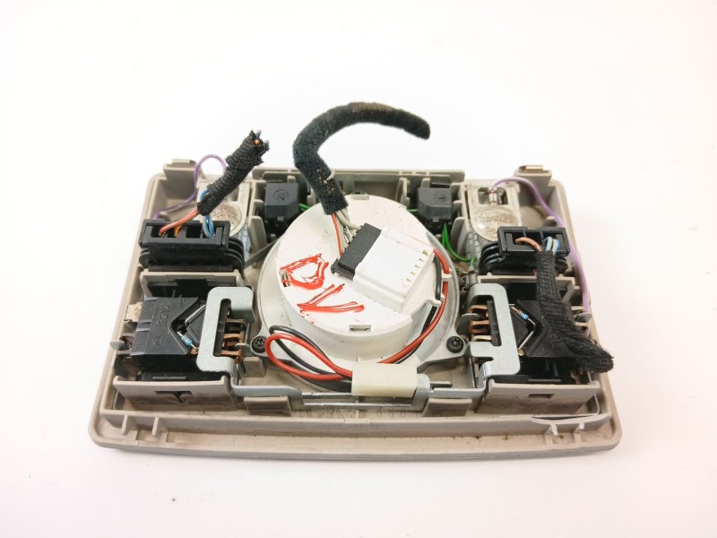 Recambio de luz interior para audi allroad quattro (4b5) 2.5 tdi (132kw) referencia OEM IAM 4B0959613B  